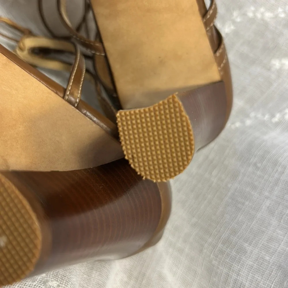 NWOT Kate Spade super soft glove leather elegant heels
